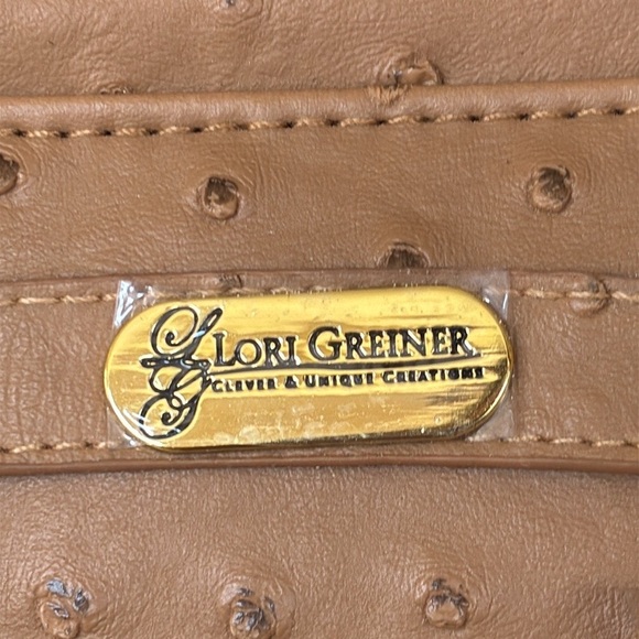 Lori Greiner Faux Ostrich Mini Bag Neutral Tan Zip Purse w/ Gold Tone Accents - Picture 4 of 15